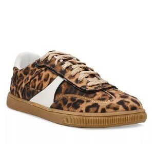 Wild Pair Chargee Women Casual Leopard Print Lace-Up Sneakers Size 7.New w/Box